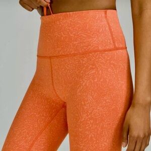 LULULEMON WUNDER TRAIN HR TIGHT 25'' SIZE 14 Color Coral